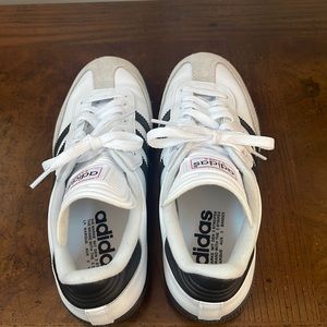 Like new Adidas Samba OG